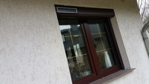 Abb.: solarrollladen-fenster.webp