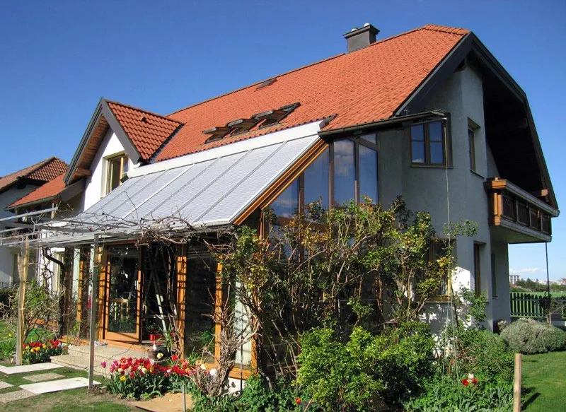 Abb.: schanz-wintergartenrollladen-wiga-star-3.webp